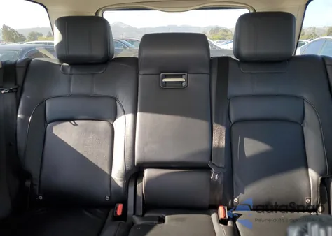 2019 Land Rover Range Rover from USA, damaged, VIN SALGR2RV7KA517915